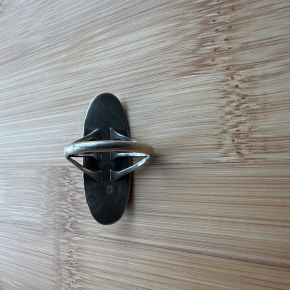 Black Stone Sterling Silver Ring - Picture 3 of 3